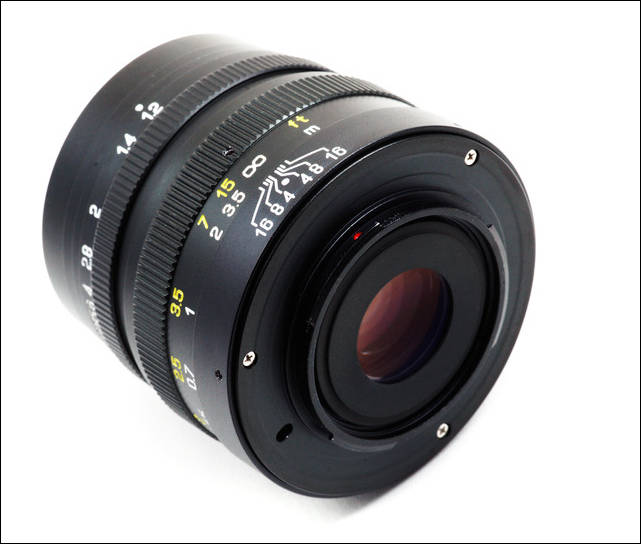 mitakon_425mm_3.jpg