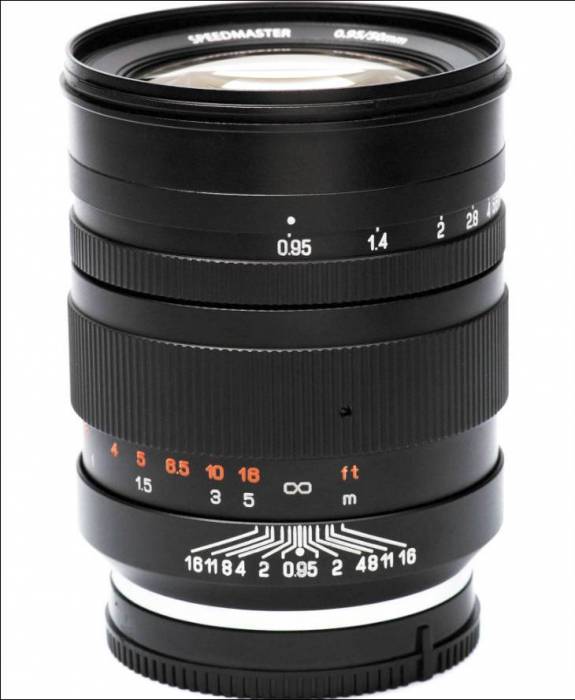 mitakon_50mm_f95_1.jpg